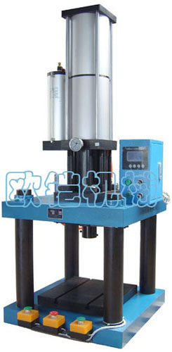 氣液增壓機(jī)